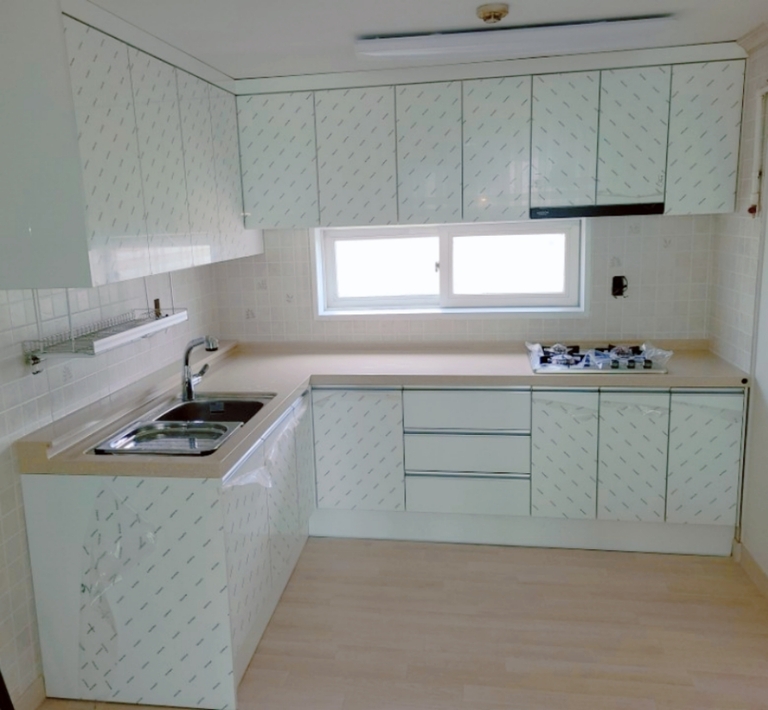 신우 아파트 석사동